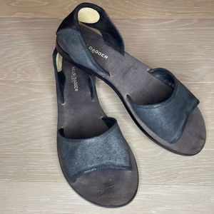 KELSI DAGGER BROOKLYN sandal